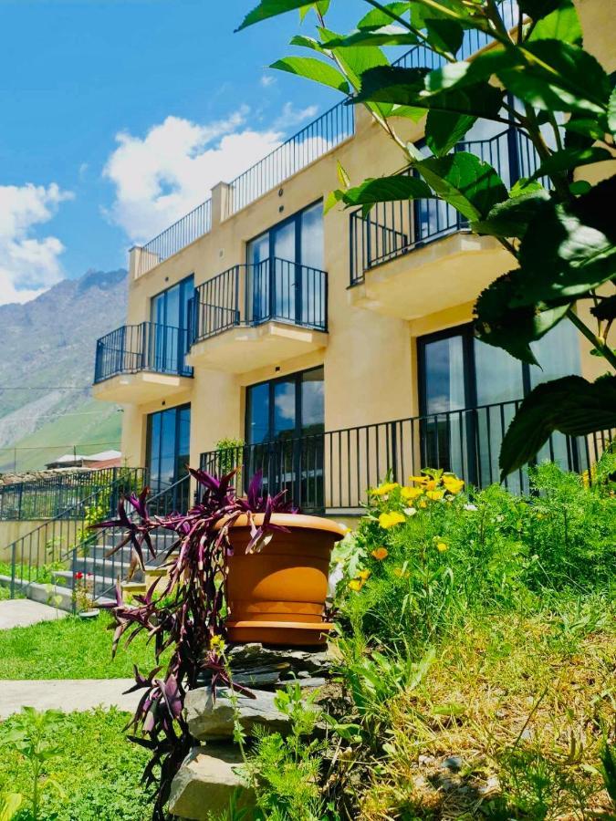 Hotel Horizon Kazbegi Ngoại thất bức ảnh